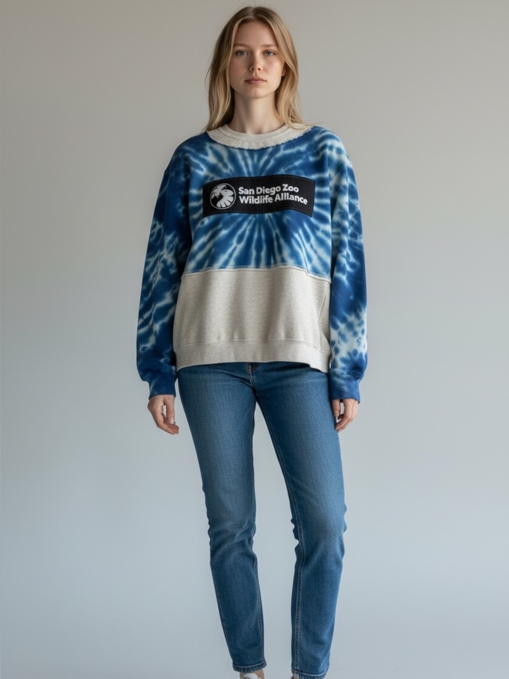 🦁 Refried Apparel x San Diego Zoo Upcycled Tie-Dye Sweatshirt M